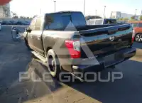 2017 Nissan TITAN фото