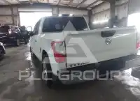2017 Nissan TITAN фото