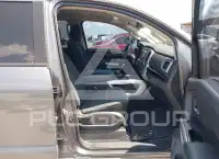 2017 Nissan TITAN фото