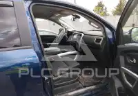 2017 Nissan TITAN photo
