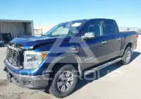 2017 Nissan TITAN photo