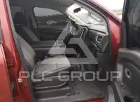 2017 Nissan TITAN фото