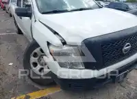 2017 Nissan TITAN photo