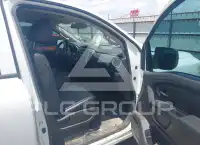 2017 Nissan TITAN фото