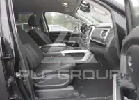 2017 Nissan TITAN фото