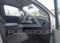 2017 Nissan TITAN фото