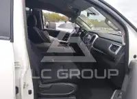 2017 Nissan TITAN фото