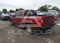 2017 Nissan TITAN фото