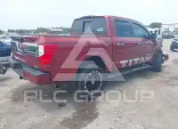 2017 Nissan TITAN фото