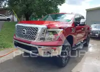 2017 Nissan TITAN фото