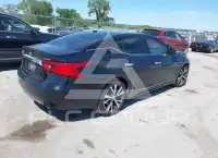2017 Nissan MAXIMA photo