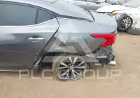 2017 Nissan MAXIMA photo