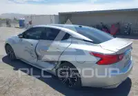 2017 Nissan MAXIMA photo