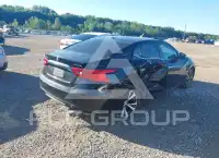 2017 Nissan MAXIMA photo