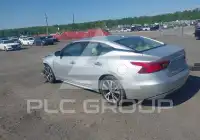 2017 Nissan MAXIMA photo