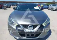 2017 Nissan MAXIMA photo