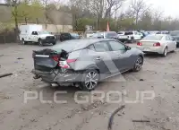 2017 Nissan MAXIMA photo