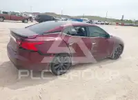 2017 Nissan MAXIMA фото