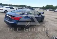 2017 Nissan MAXIMA photo