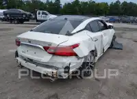 2017 Nissan MAXIMA photo