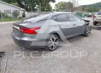 2017 Nissan MAXIMA photo