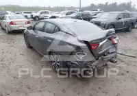 2017 Nissan MAXIMA photo