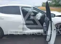 2017 Nissan MAXIMA photo