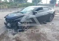 2017 Nissan MAXIMA фото