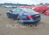 2017 Nissan MAXIMA photo