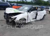 2017 Nissan MAXIMA photo