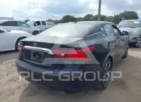2017 Nissan MAXIMA photo
