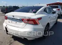 2017 Nissan MAXIMA photo