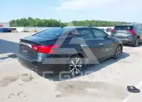 2017 Nissan MAXIMA фото