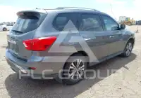 2017 Nissan PATHFINDER photo