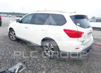 2017 Nissan PATHFINDER photo