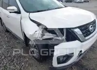 2017 Nissan PATHFINDER photo