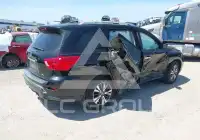 2017 Nissan PATHFINDER фото
