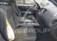 2017 Nissan PATHFINDER photo