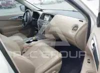 2017 Nissan PATHFINDER photo