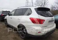 2017 Nissan PATHFINDER photo