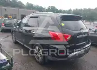 2017 Nissan PATHFINDER photo