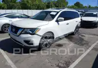 2017 Nissan PATHFINDER фото