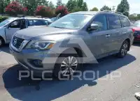 2017 Nissan PATHFINDER фото