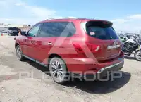 2017 Nissan PATHFINDER photo