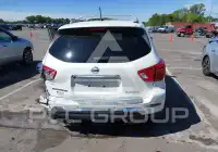 2017 Nissan PATHFINDER фото
