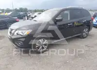 2017 Nissan PATHFINDER фото