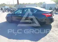2017 Nissan ALTIMA photo