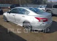 2017 Nissan ALTIMA фото