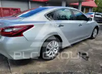 2017 Nissan ALTIMA photo