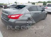 2017 Nissan ALTIMA photo